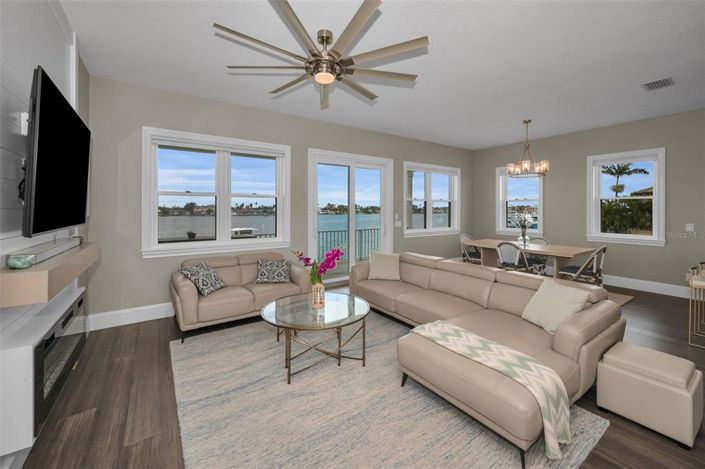 Image No.12-Propriété de 5 chambres à vendre à Floride