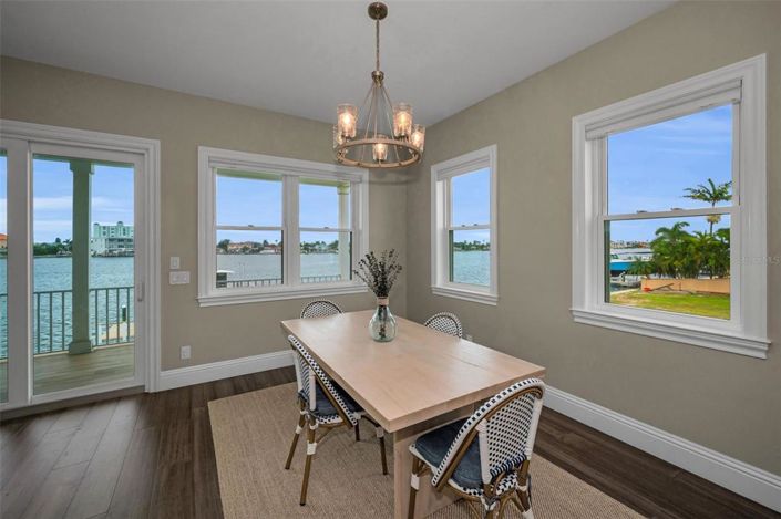 Image No.13-Propriété de 5 chambres à vendre à Floride