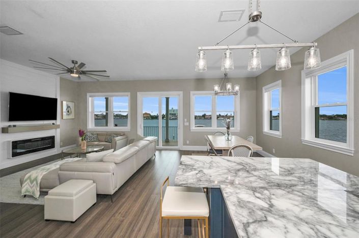 Image No.30-Propriété de 5 chambres à vendre à Floride