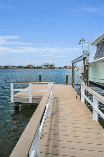 Image No.63-Propriété de 5 chambres à vendre à Floride