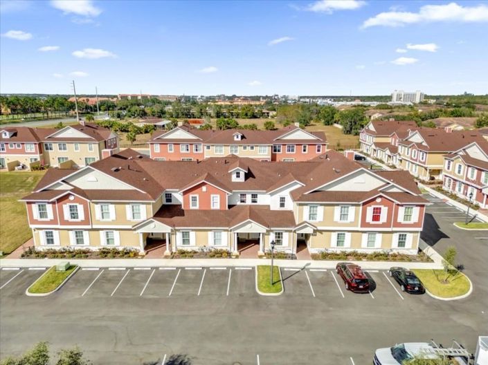 Image No.28-3 Bed Townhouse for sale