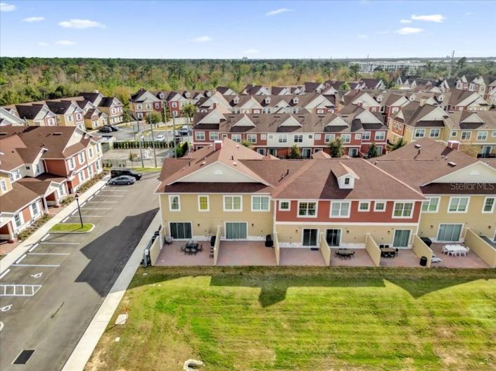 Image No.29-3 Bed Townhouse for sale