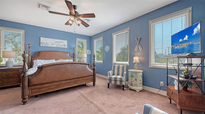 Image No.20-3 Bed Property for sale