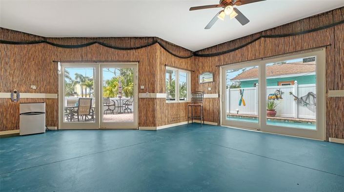 Image No.41-3 Bed Property for sale