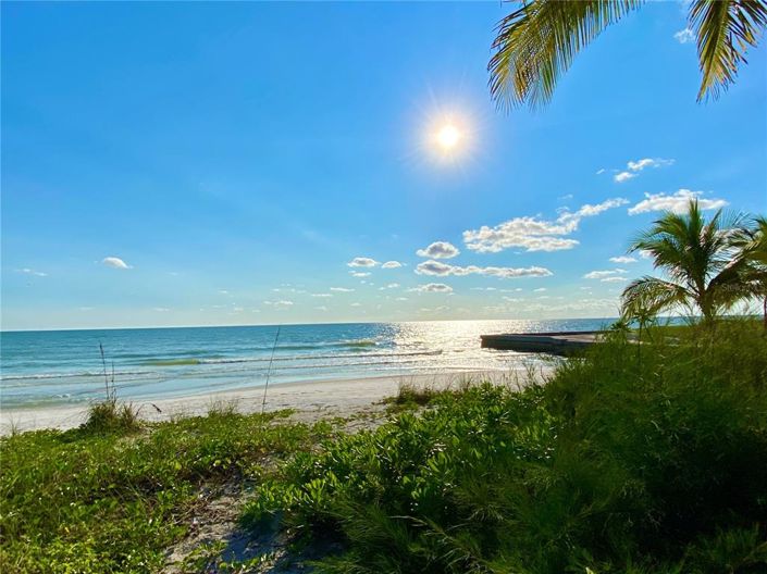 Image No.5-5 Bed Property for sale