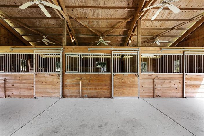 Image No.6-3 Bed Property for sale