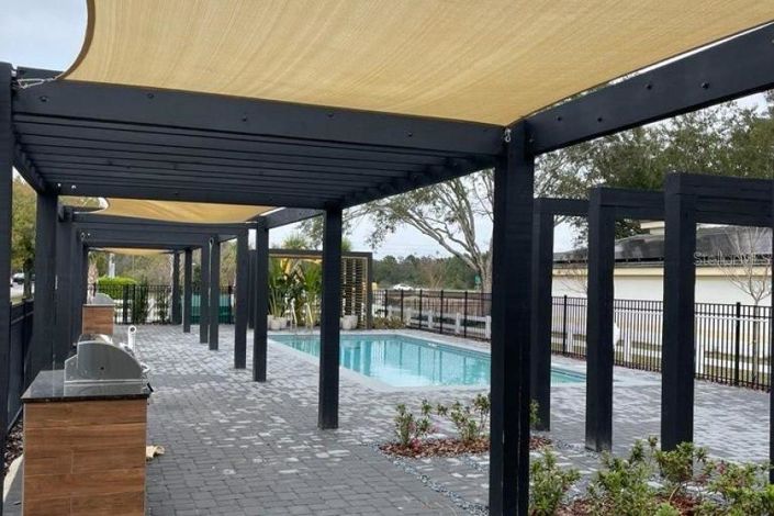 Image No.20-3 Bed Townhouse for sale