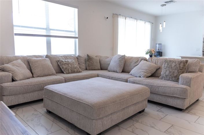 Image No.16-5 Bed Property for sale