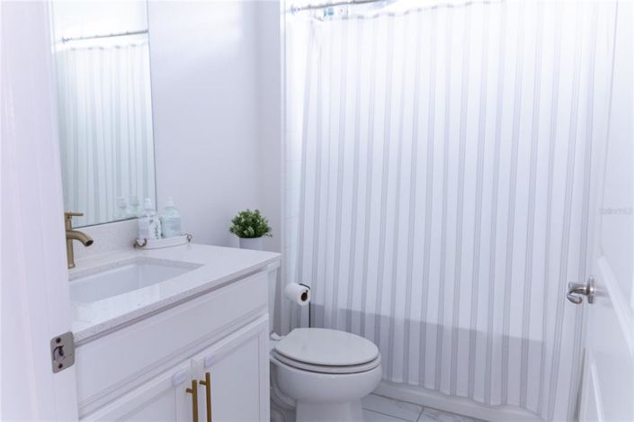 Image No.39-5 Bed Property for sale