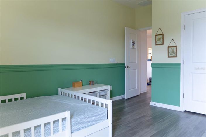 Image No.48-5 Bed Property for sale