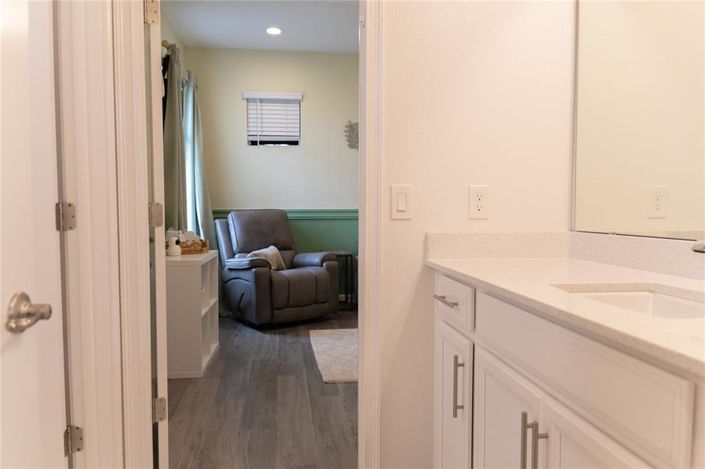 Image No.53-5 Bed Property for sale