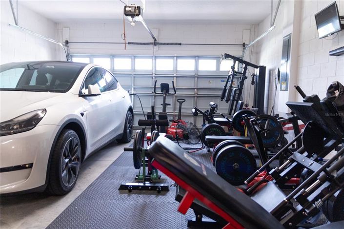 Image No.78-5 Bed Property for sale