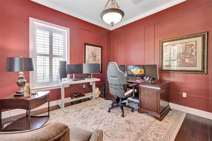 Image No.10-4 Bed Property for sale