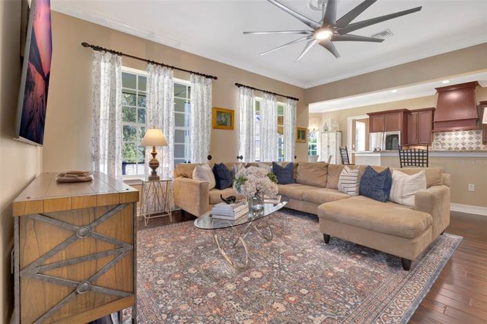 Image No.15-4 Bed Property for sale