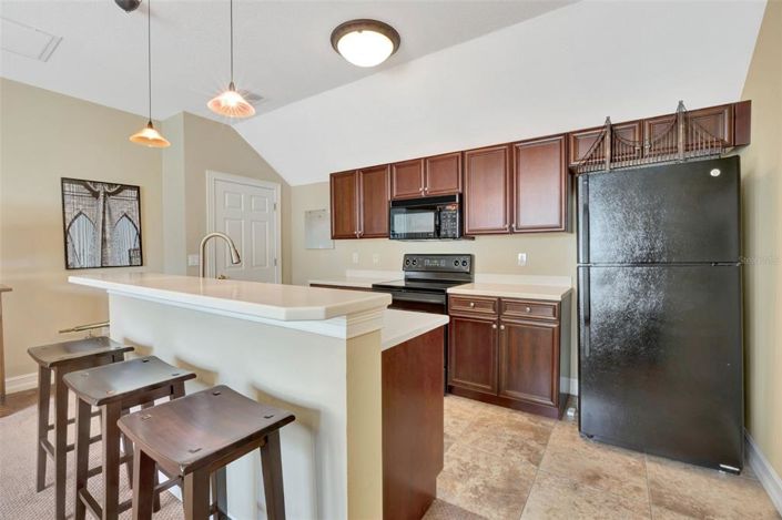 Image No.43-4 Bed Property for sale