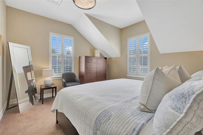 Image No.47-4 Bed Property for sale