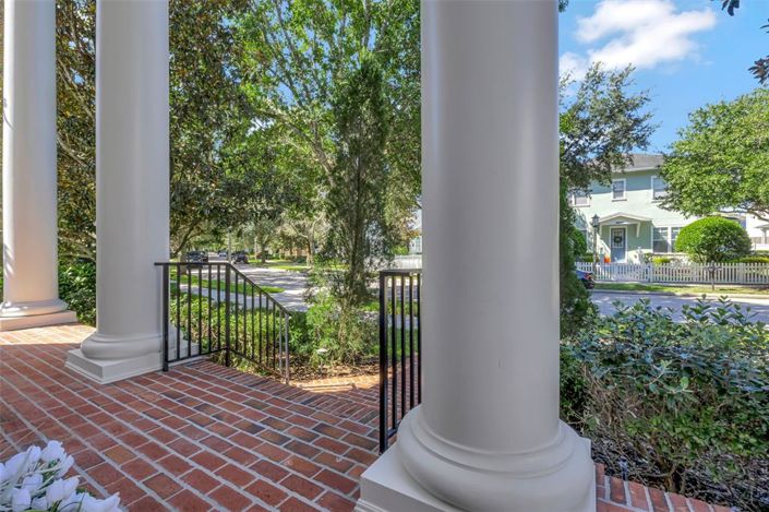 Image No.5-4 Bed Property for sale