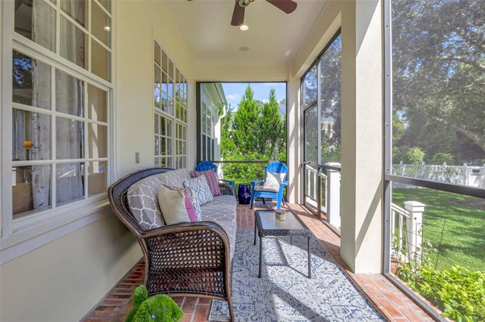 Image No.50-4 Bed Property for sale