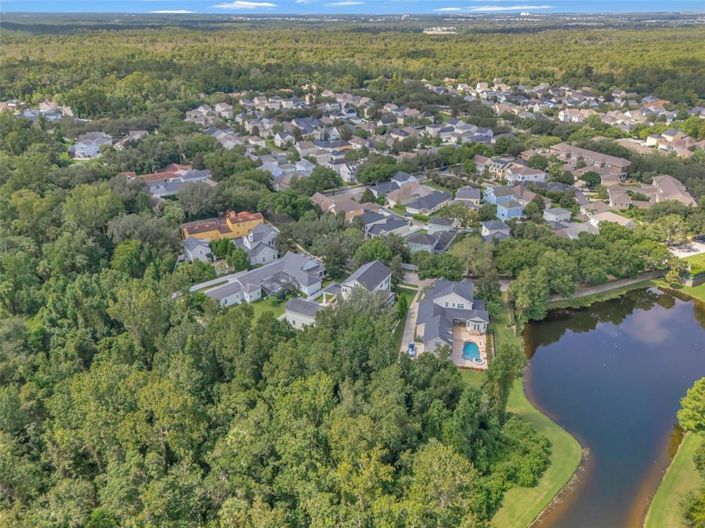 Image No.69-4 Bed Property for sale