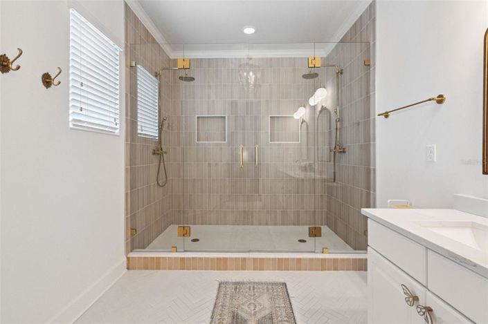 Image No.45-Propriété de 5 chambres à vendre à Reunion