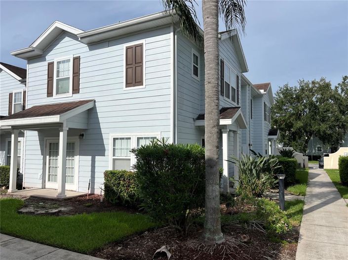 Image No.16-4 Bed Townhouse for sale