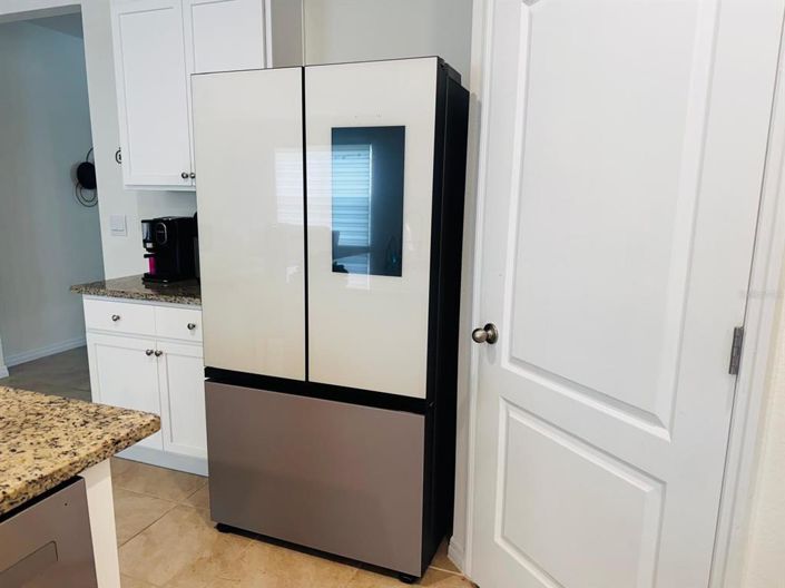 Image No.5-5 Bed Property for sale