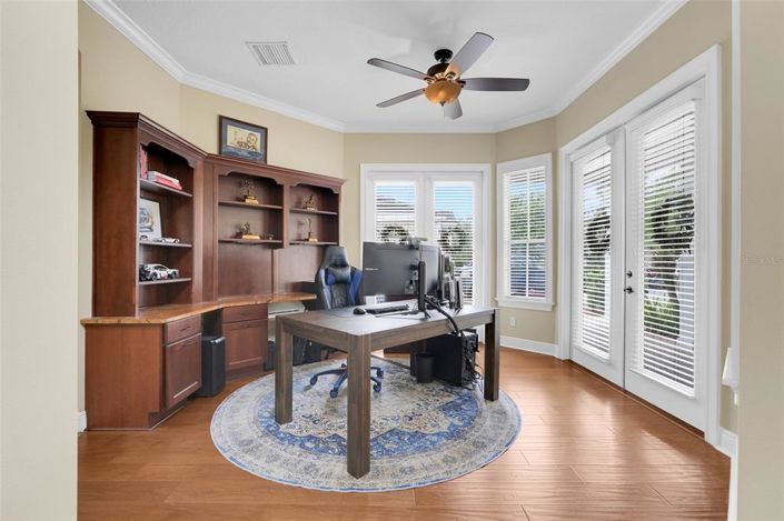 Image No.12-4 Bed Property for sale