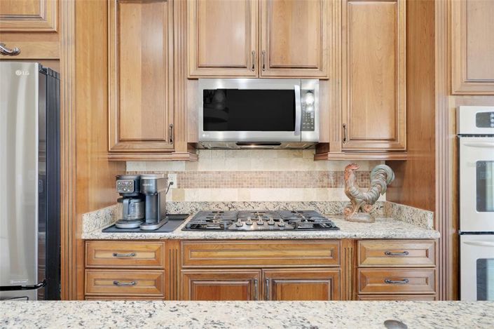 Image No.22-4 Bed Property for sale