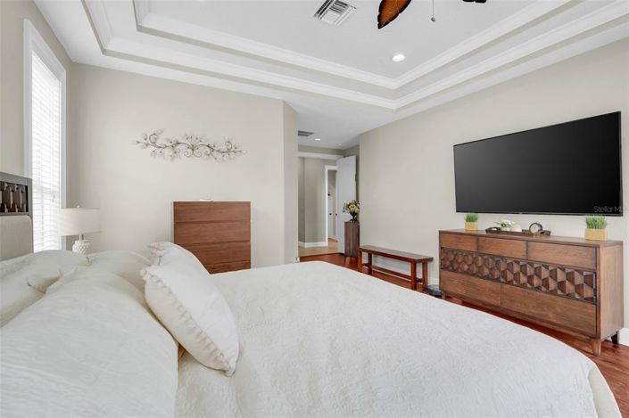 Image No.28-4 Bed Property for sale