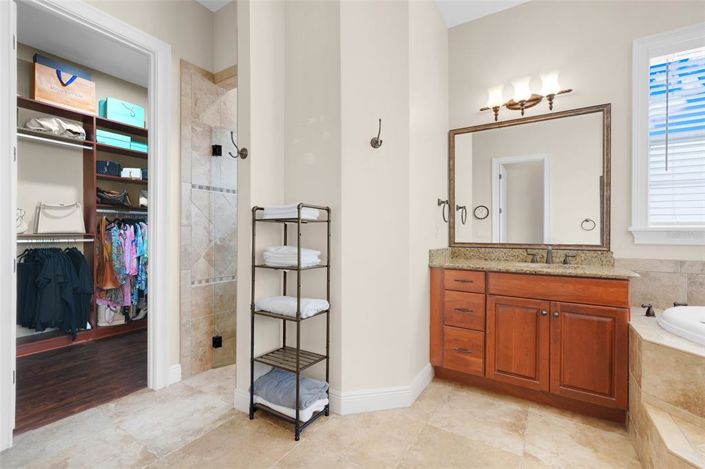 Image No.31-4 Bed Property for sale