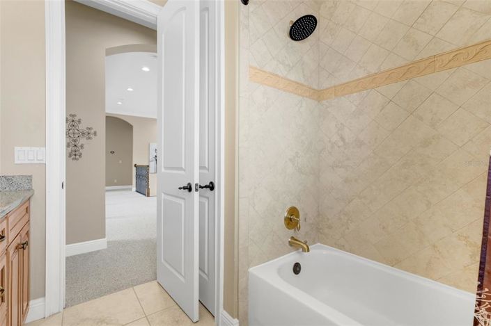 Image No.42-4 Bed Property for sale