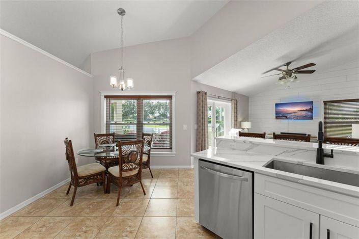 Image No.18-3 Bed Property for sale