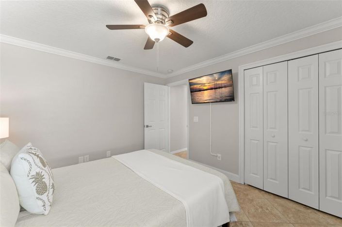 Image No.30-3 Bed Property for sale