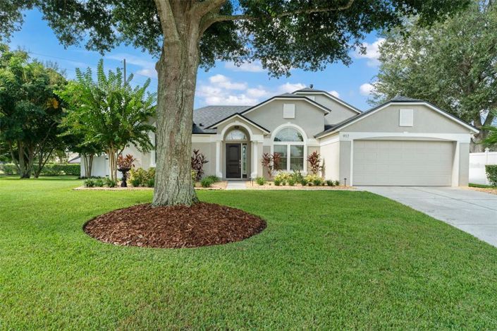 Image No.41-3 Bed Property for sale