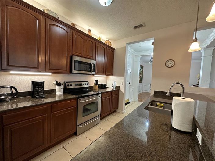 Image No.12-3 Bed Property for sale