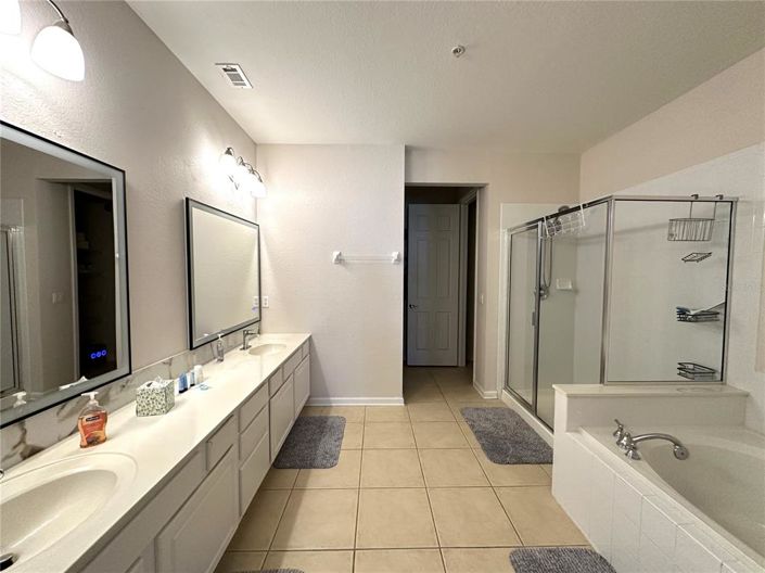 Image No.20-3 Bed Property for sale