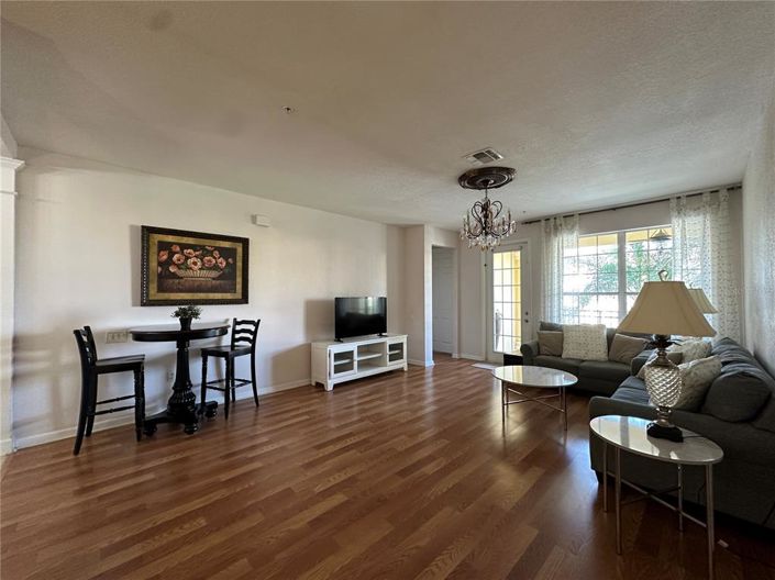 Image No.24-3 Bed Property for sale