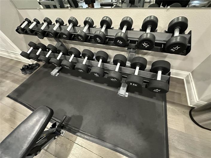 Image No.37-3 Bed Property for sale