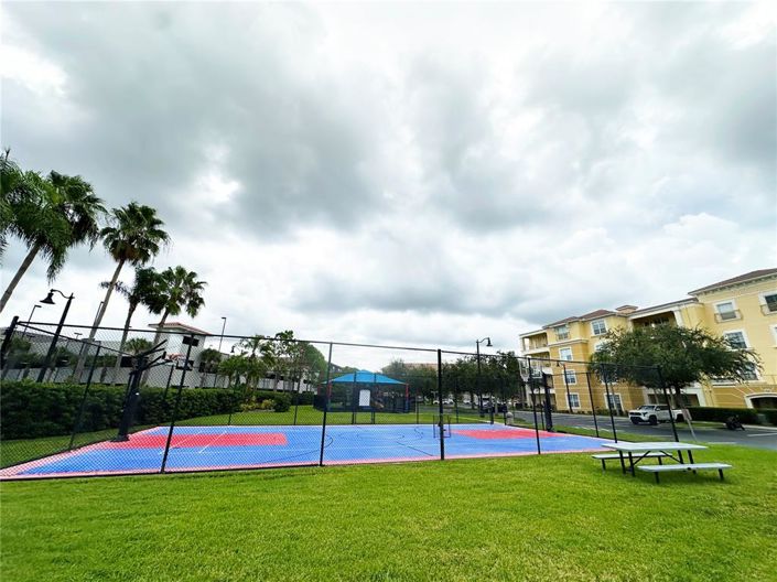 Image No.66-3 Bed Property for sale