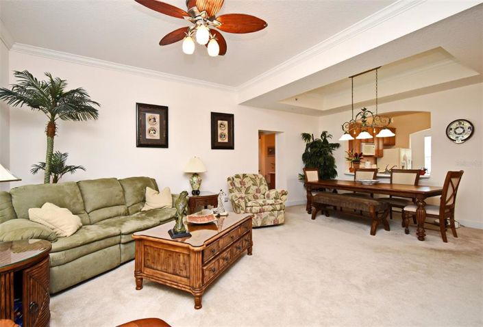 Image No.17-3 Bed Property for sale