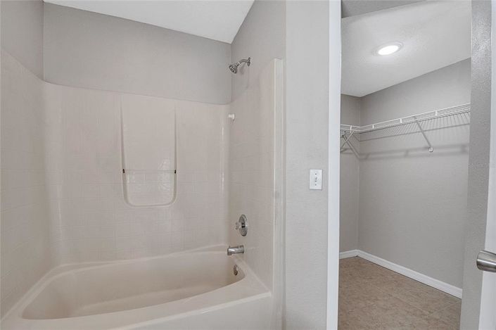 Image No.17-Propriété de 4 chambres à vendre à Davenport