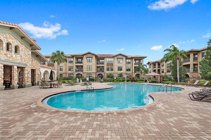 Image No.22-4 Bed Property for sale