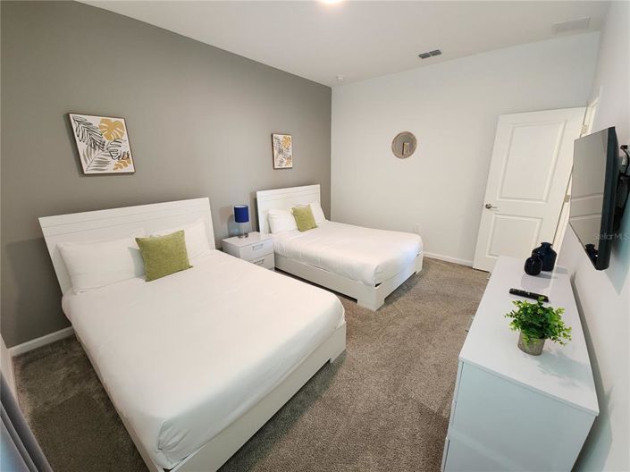 Image No.22-3 Bed Property for sale