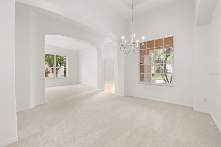 Image No.15-4 Bed Property for sale