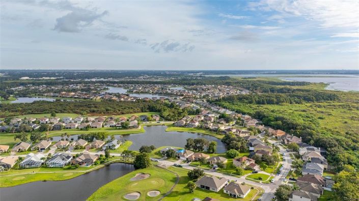 Image No.60-4 Bed Property for sale