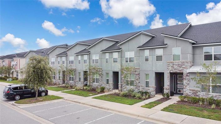 Image No.2-Maison de ville de 5 chambres à vendre à Kissimmee