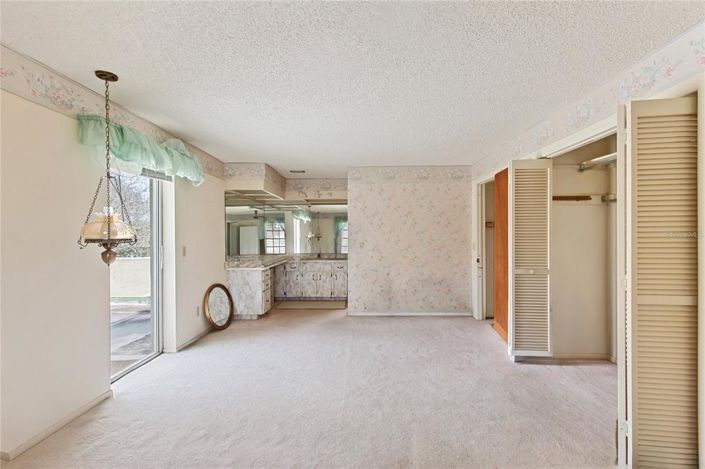 Image No.21-3 Bed Property for sale