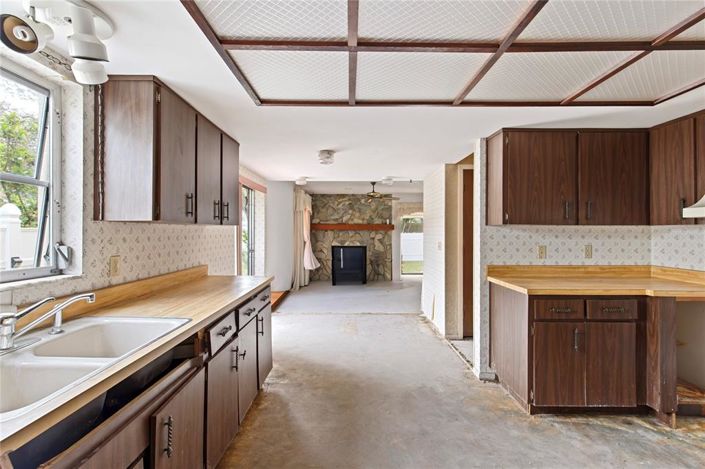 Image No.34-3 Bed Property for sale