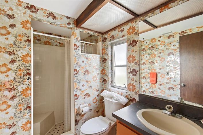 Image No.37-3 Bed Property for sale