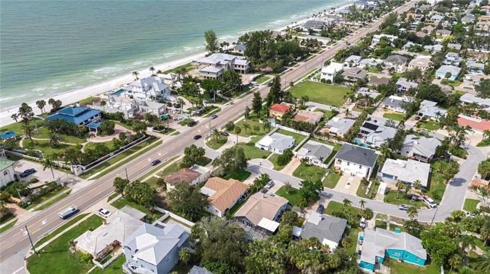 Image No.7-3 Bed Property for sale